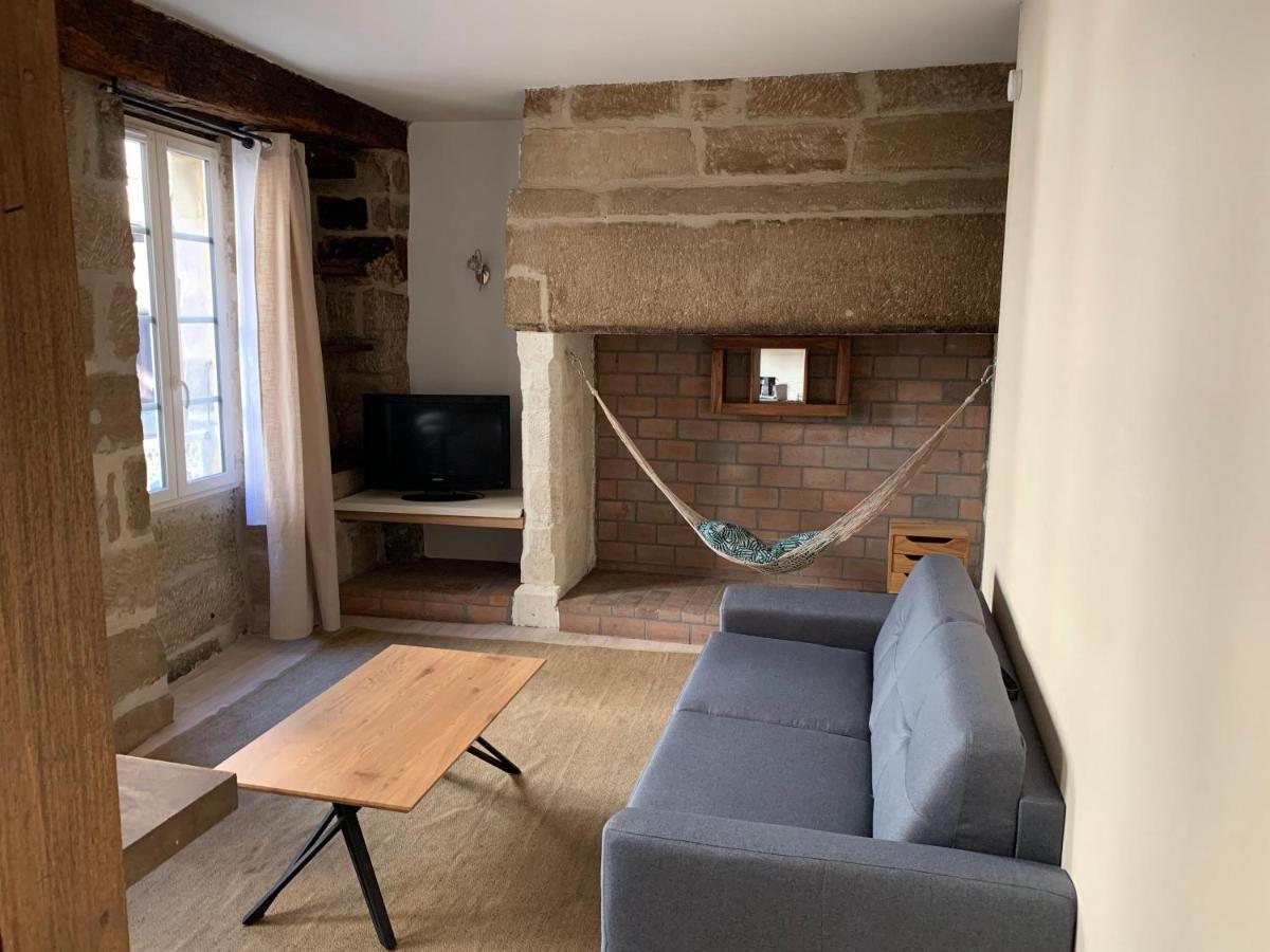 Apartment Republique #1 T1 Bis - #3 T2 - #4 T4 - Centre Historique