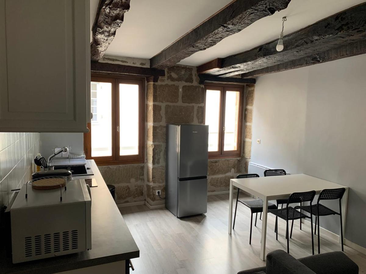 Apartment Republique #1 T1 Bis - #3 T2 - #4 T4 - Centre Historique *
