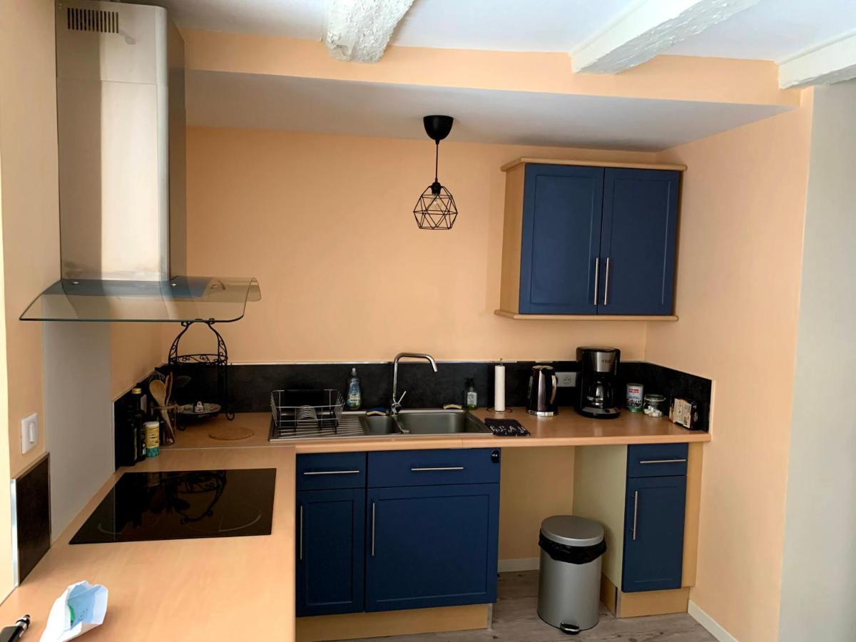 Apartment Republique #1 T1 Bis - #3 T2 - #4 T4 - Centre Historique Brive-la-Gaillarde